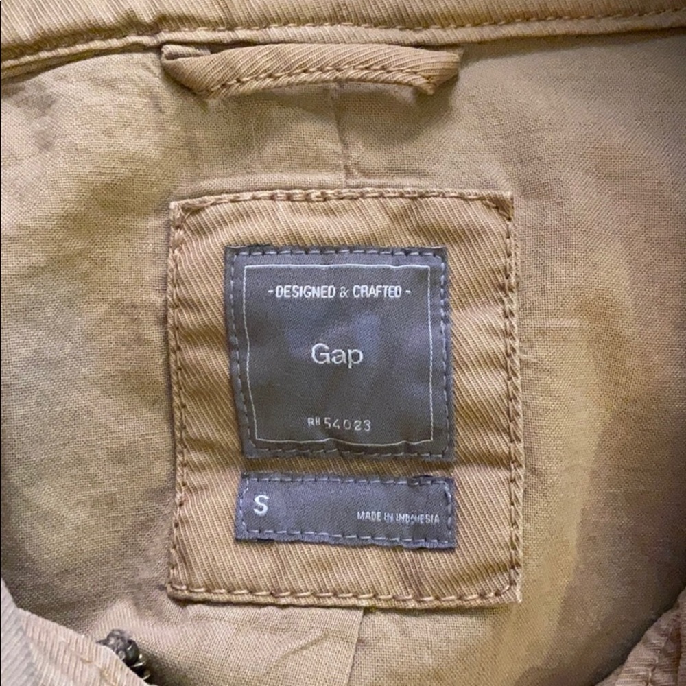Gap Jacket - Picture 5 of 5